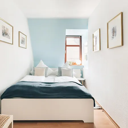 Maria Luisa Apartman *